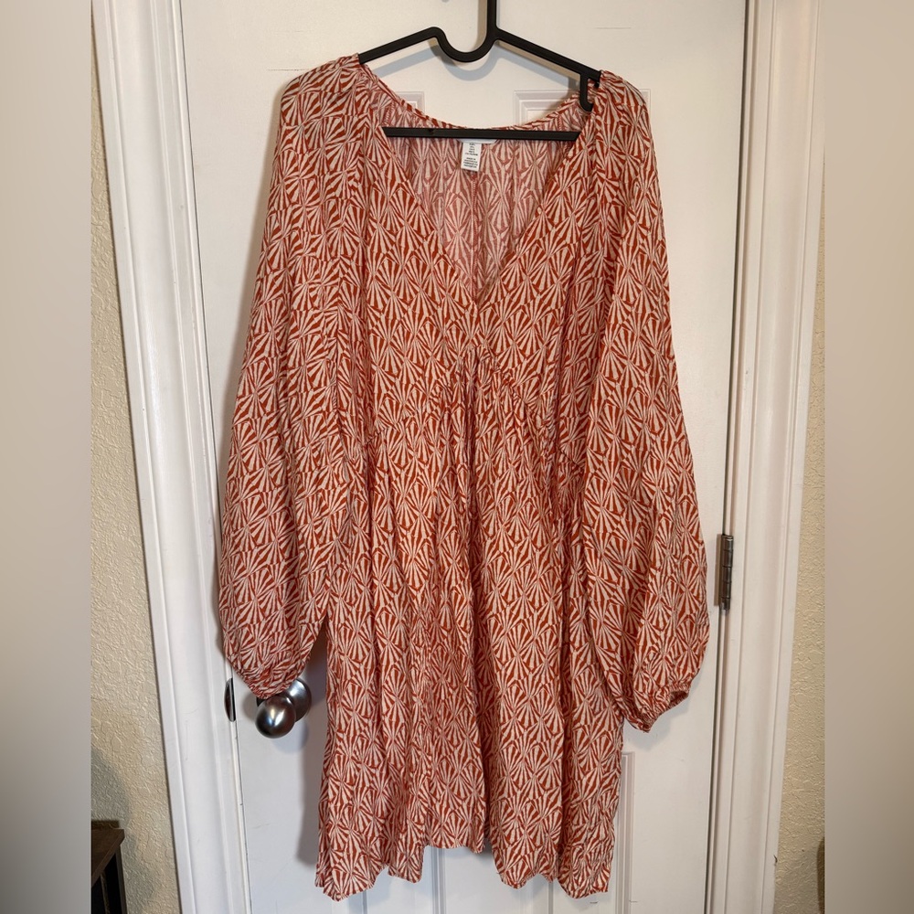 H&M Terracotta and White Geometric Dress